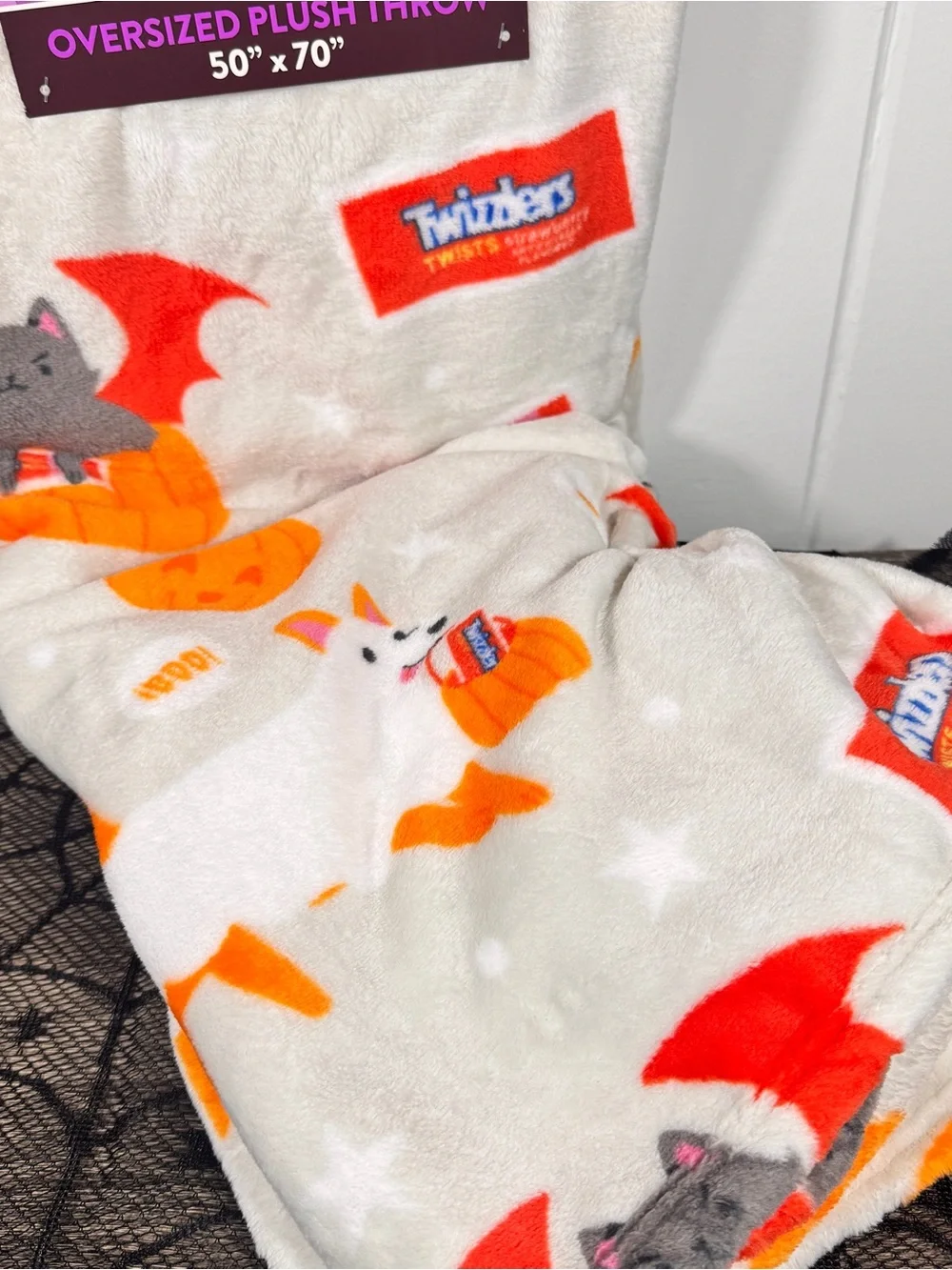 NEW Hersheys Twizzlers Cat and Dog Halloween Blanket 50x70